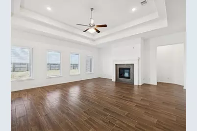 11903 Oakwood Drive, Mont Belvieu, TX 77535 - Photo 37