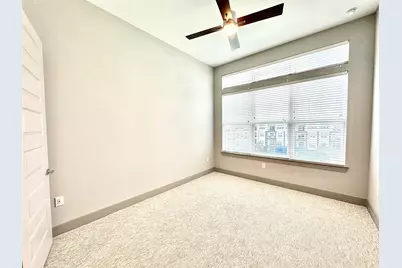 401 W 25th St Street #2125, Houston, TX 77008 - Photo 9