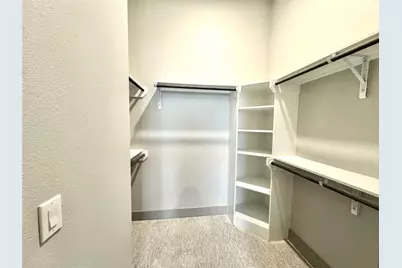 401 W 25th St Street #2125, Houston, TX 77008 - Photo 11