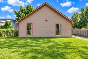 225 Palmyra St St, Houston, TX 77022 - Photo 37