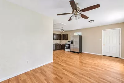 225 Palmyra St Street, Houston, TX 77022 - Photo 29