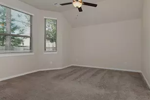 151 Silva Creek, Conroe, TX 77318 - Photo 11