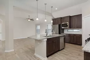 151 Silva Creek, Conroe, TX 77318 - Photo 9