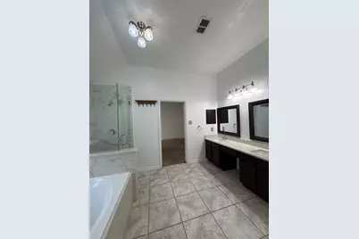 3210 Woodcreek Glen Lane, Houston, TX 77073 - Photo 21