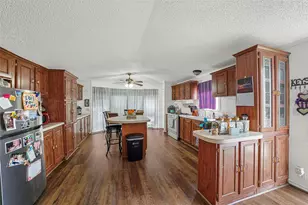 19645 Nordt Rd, Damon, TX 77430 - Photo 29