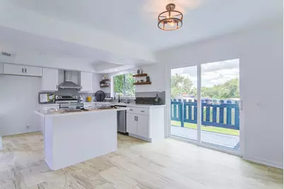 402 Tresvant Drive, Webster, TX 77598 - Photo 23