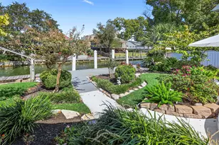 2011 Sea Cove Ct, Nassau Bay, TX 77058 - Photo 41