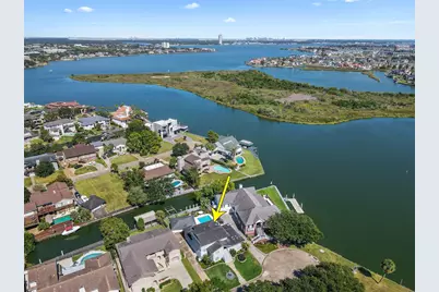 2011 Sea Cove Court, Nassau Bay, TX 77058 - Photo 5