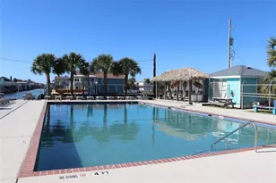 4006 Reeves Dr, Galveston, TX 77554 - Photo 15