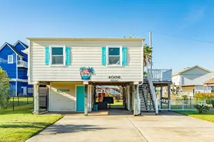 4006 Reeves Dr, Galveston, TX 77554 - Photo 1