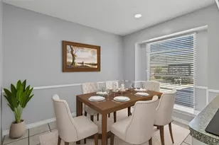 2202 Colonial Ct N, League City, TX 77573 - Photo 5