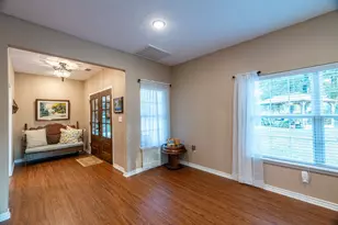 203 Lariat Ln, Livingston, TX 77351 - Photo 29