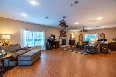 203 Lariat Lane, Livingston, TX 77351 - Photo 17