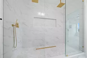 4749 Wilmington St, Houston, TX 77033 - Photo 19