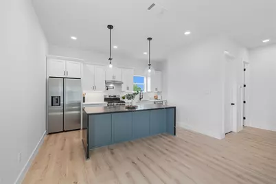 4749 Wilmington Street #B, Houston, TX 77033 - Photo 5