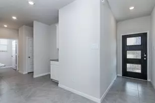 18565 Meadow Point Ln, Conroe, TX 77316 - Photo 3
