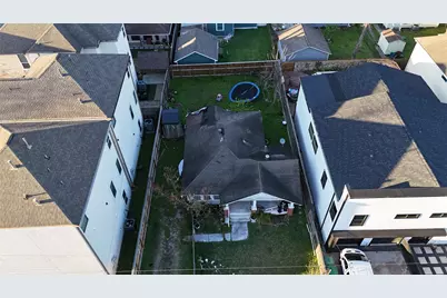 1107 E 27th Street, Houston, TX 77009 - Photo 5