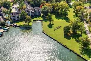 3900 Aspen Dr, Montgomery, TX 77356 - Photo 3