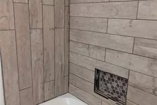 1311 21st St, Huntsville, TX 77340 - Photo 7