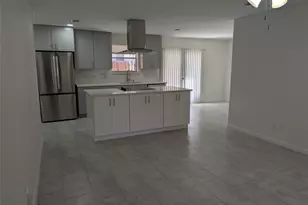 1311 21st St, Huntsville, TX 77340 - Photo 1