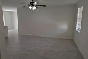 1311 21st St, Huntsville, TX 77340 - Photo 3