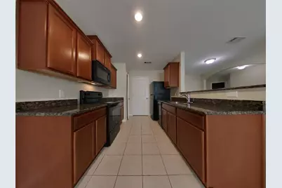 316 Summer Horse Drive, La Marque, TX 77568 - Photo 7