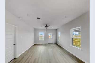 1622 River Scene Trail, Dayton, TX 77535 - Photo 9