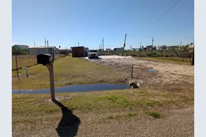 170 White Cap Street, Sargent, TX 77414 - Photo 3