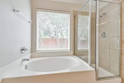 9623 Wakefield Village Drive, Houston, TX 77095 - Photo 17