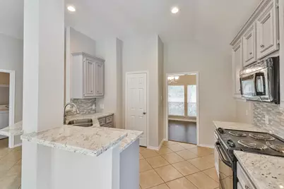 9623 Wakefield Village Drive, Houston, TX 77095 - Photo 9