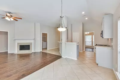 9623 Wakefield Village Drive, Houston, TX 77095 - Photo 13