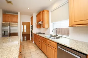 10222 Birchline Dr, Spring, TX 77379 - Photo 11