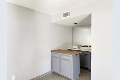 10721 Sandpiper Drive #162, Houston, TX 77096 - Photo 9