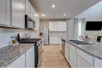 4602 Singletree Lane, Rosenberg, TX 77471 - Photo 9