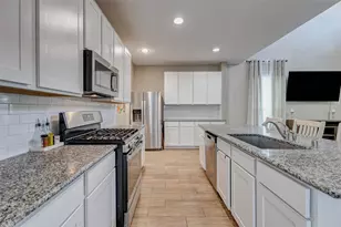 4602 Singletree Ln, Rosenberg, TX 77471 - Photo 9