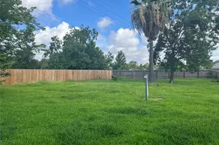 14902 Scotter Dr, Channelview, TX 77530 - Photo 13