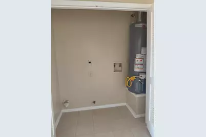 16511 Parkridge Court, Houston, TX 77053 - Photo 7