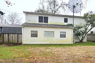 1315 E Main St, Humble, TX 77338 - Photo 17