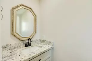 250 Wedgewood St, Lake Jackson, TX 77566 - Photo 31