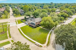 250 Wedgewood St, Lake Jackson, TX 77566 - Photo 47