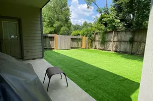 26 Baccara Pl, Conroe, TX 77384 - Photo 19