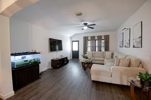 4715 Cavern Brook Ct, Fresno, TX 77545 - Photo 7