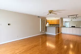 10613 Braes Bend Dr, Houston, TX 77071 - Photo 7