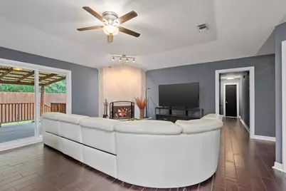 6510 Barrygate Drive, Spring, TX 77373 - Photo 11