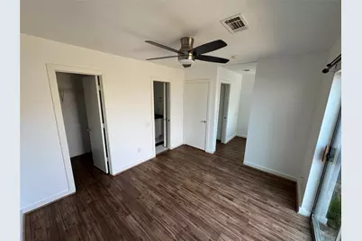 2605 Calumet #24, Houston, TX 77004 - Photo 7