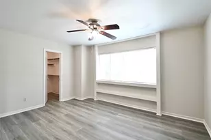 8314 La Roche Ln, Houston, TX 77036 - Photo 19