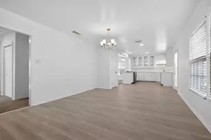 506 S 5th St, Crockett, TX 75835 - Photo 11