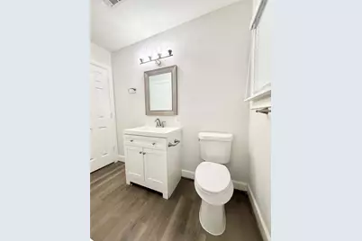 137 Laurel Street, Lake Jackson, TX 77566 - Photo 23