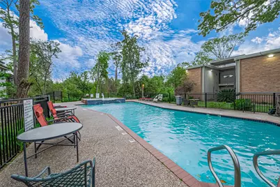 8211 Katy Freeway #19, Houston, TX 77024 - Photo 29