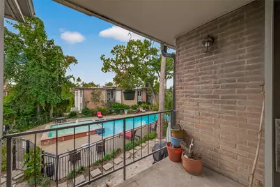 8211 Katy Freeway #19, Houston, TX 77024 - Photo 27